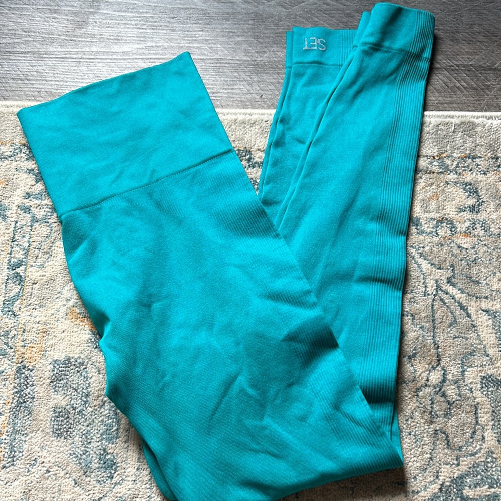 Set Active Set - image 2